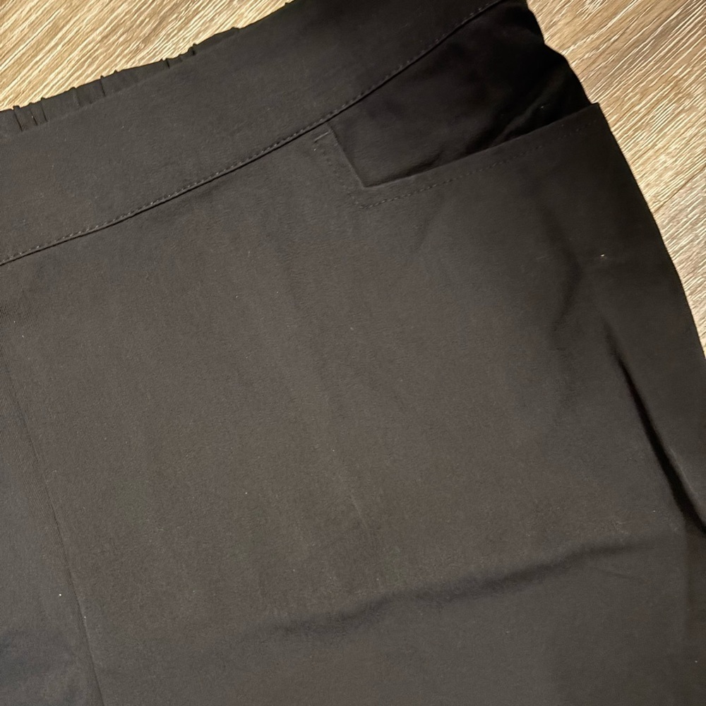 Isaac Mizrahi 24/7 Bootcut Cropped black pants Sz 16 - Picture 4 of 5